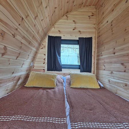 Boerderij Camping Nixhoeve Genderen Exterior photo
